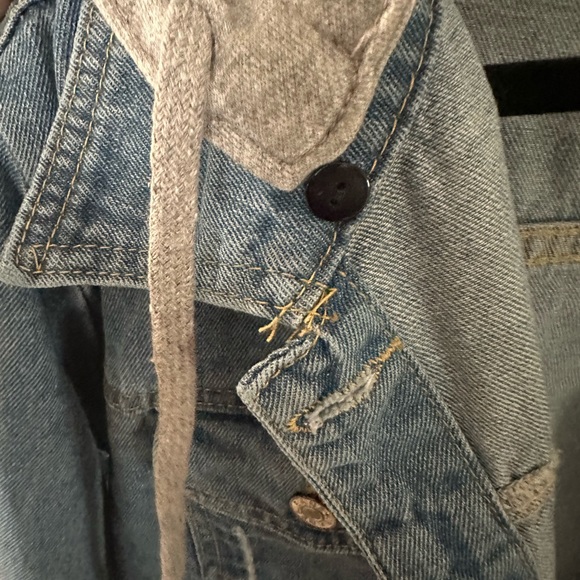 NWT Jean Jacket - Picture 5 of 5